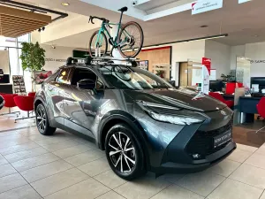 Toyota C-HR 2.0 PHEV Dynamic Force Style 2025