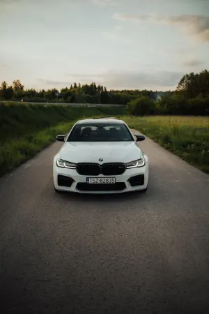 BMW M5 2021