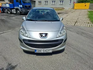 Peugeot 207 1.4 16V Presence 2006