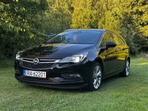 Opel Astra K (2015-2021) 1.6 CDTI Elite 2017