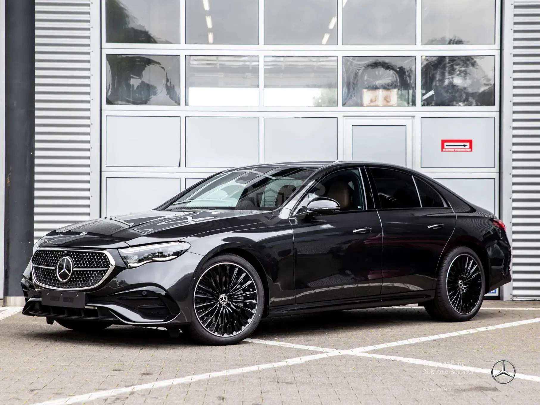 Mercedes-Benz E W214 (2023-) 200 mHEV 4-Matic AMG 9G-Tronic 2026