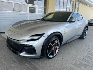 Ferrari Purosangue 2024