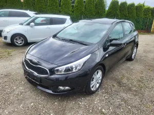 Kia Ceed II (2012-) 1.4 CVVT Dream-Team Edition 2012