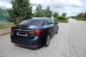 Toyota Avensis III (2009-) 1.8 Premium 2016