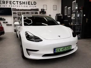 Tesla Model 3 Standard Range Plus 2021