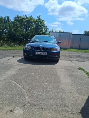 BMW 3 Series E90/E91/E92/E93 (2005-2012) 316d 2011
