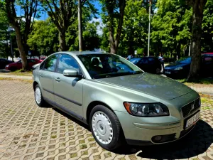 Volvo S40 II (2004-2012) 2.0D R-Design Kinetic 2006