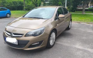 Opel Astra J (2009-2019) 1.7 CDTI DPF ecoFLEX Start/Stop 99g Active 2012