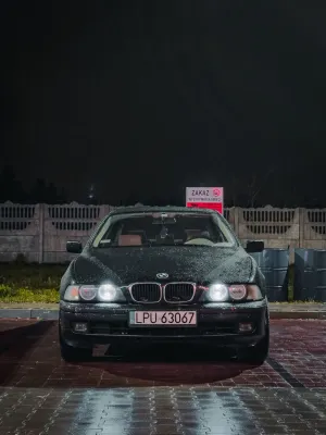 BMW 5 Series E39 (1996-2003) 523i 1998