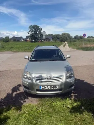 Toyota Avensis II (2003-2009) 2.0 D-4D Luna 2008