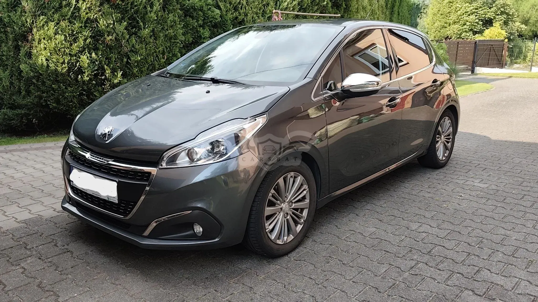 Peugeot 208 I (2012-2019) Blue-HDi 100 Stop&Start Allure 2017