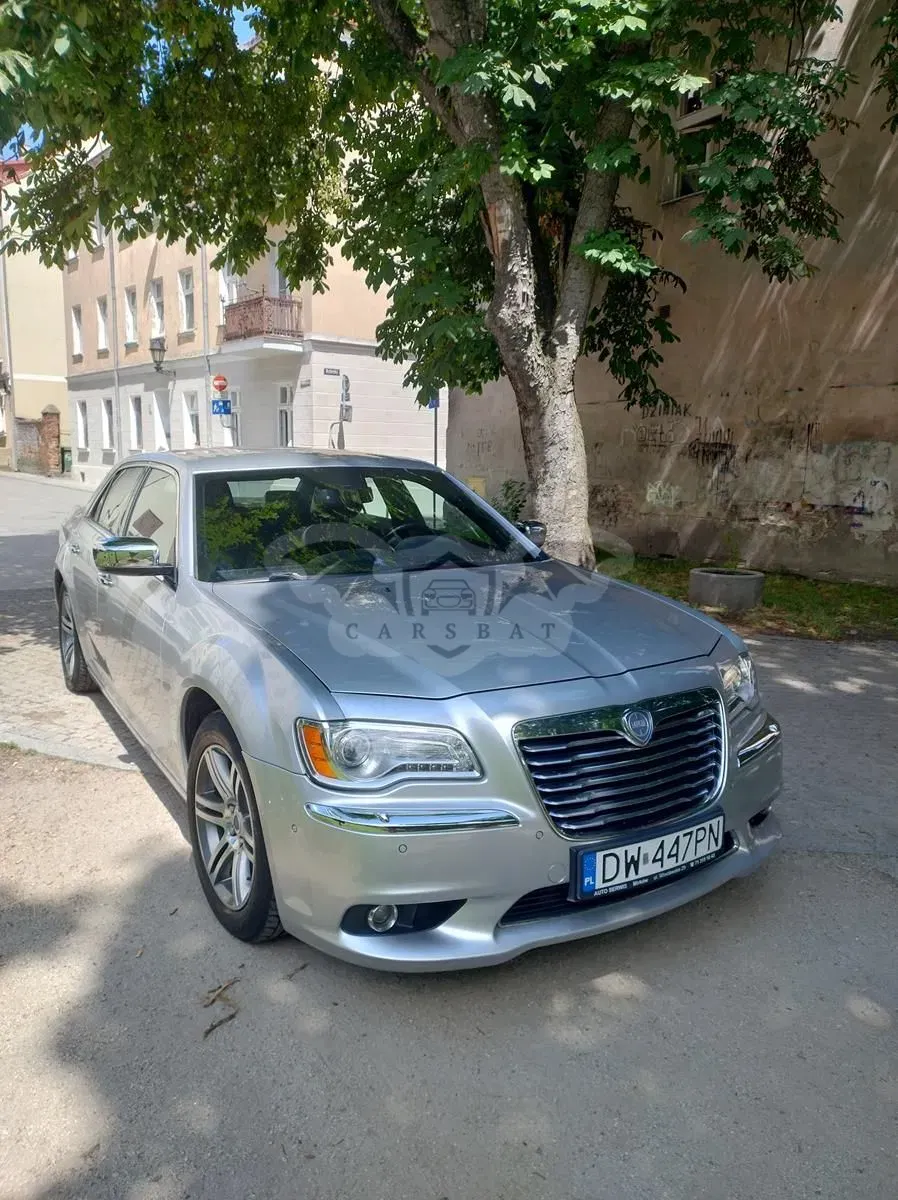 Lancia Thema 3.6 Platinum 2011