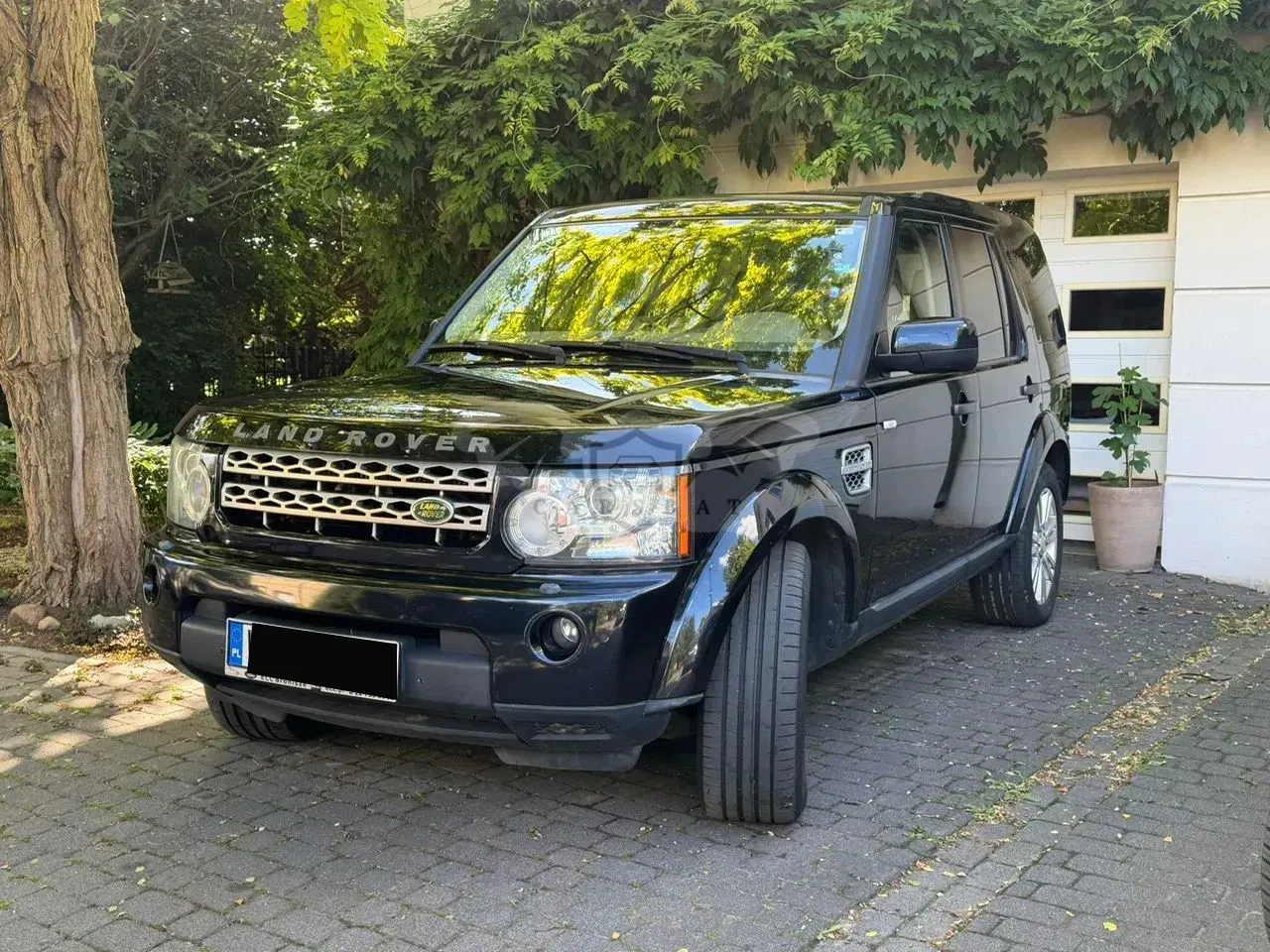 Land Rover Discovery IV (2010-) 3.0D V6 HSE 2010