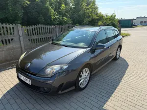 Renault Laguna III (2007-) 2.0 dCi Black Edition 2010