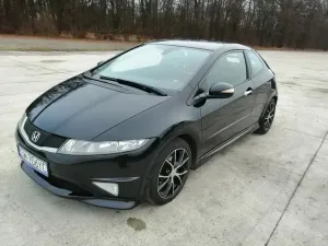 Honda Civic VIII (2006-2011) 1.4 i-VTEC Type S 2009