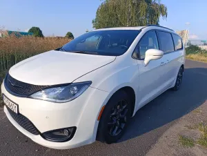 Chrysler Pacifica 2019