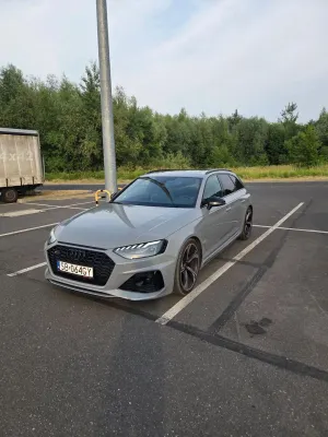 Audi RS4 TFSI Quattro Tiptronic 2021