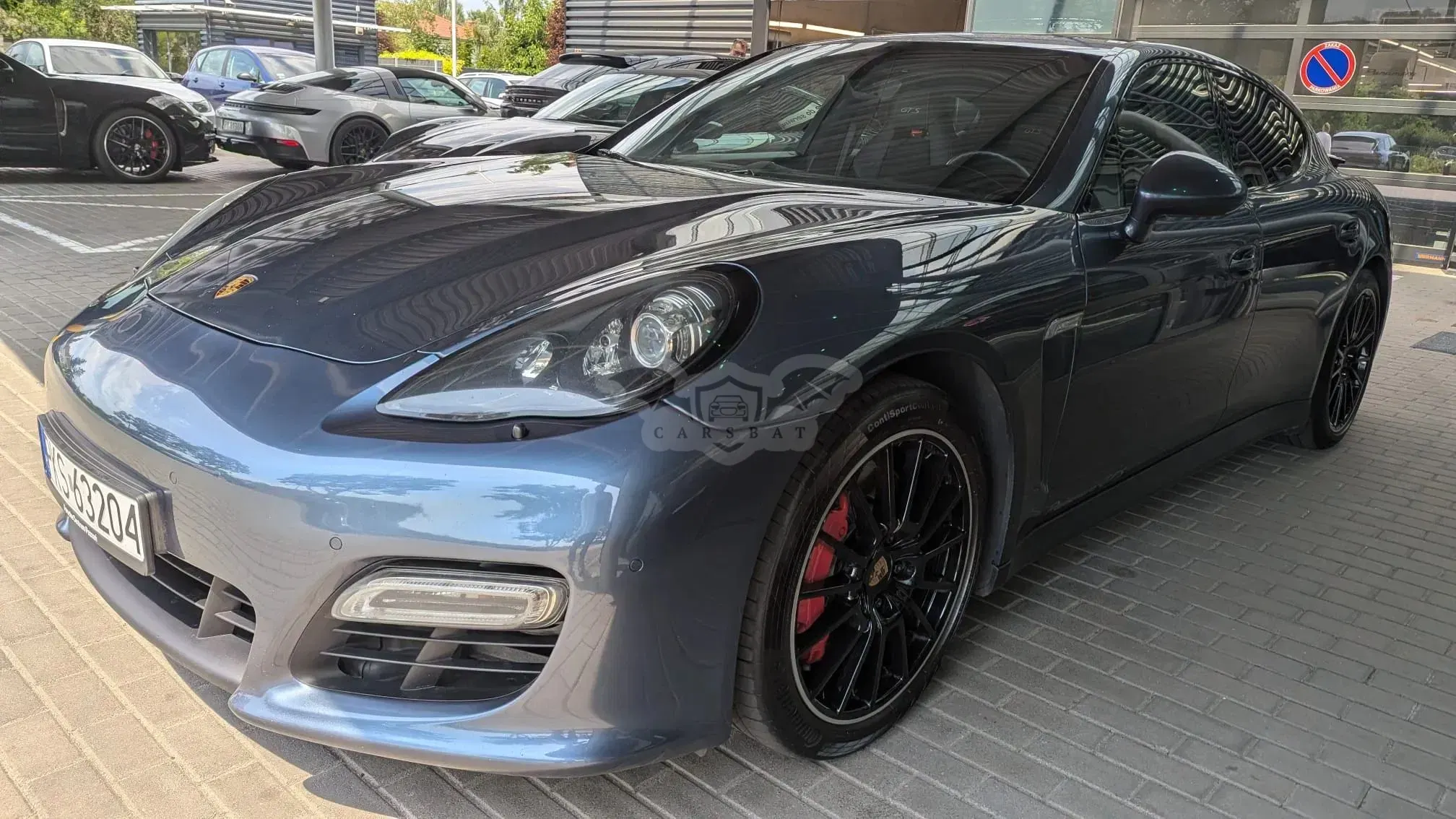 Porsche Panamera GTS 2012