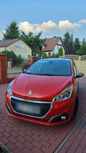 Peugeot 208 I (2012-2019) 1.2 PureTech Allure S&S 2016