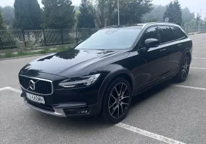 Volvo V90 2020