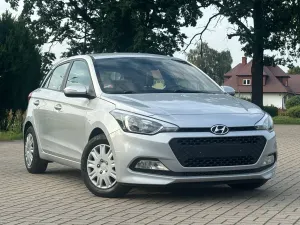 Hyundai i20 II (2014-2020) blue 1.2 Classic 2017