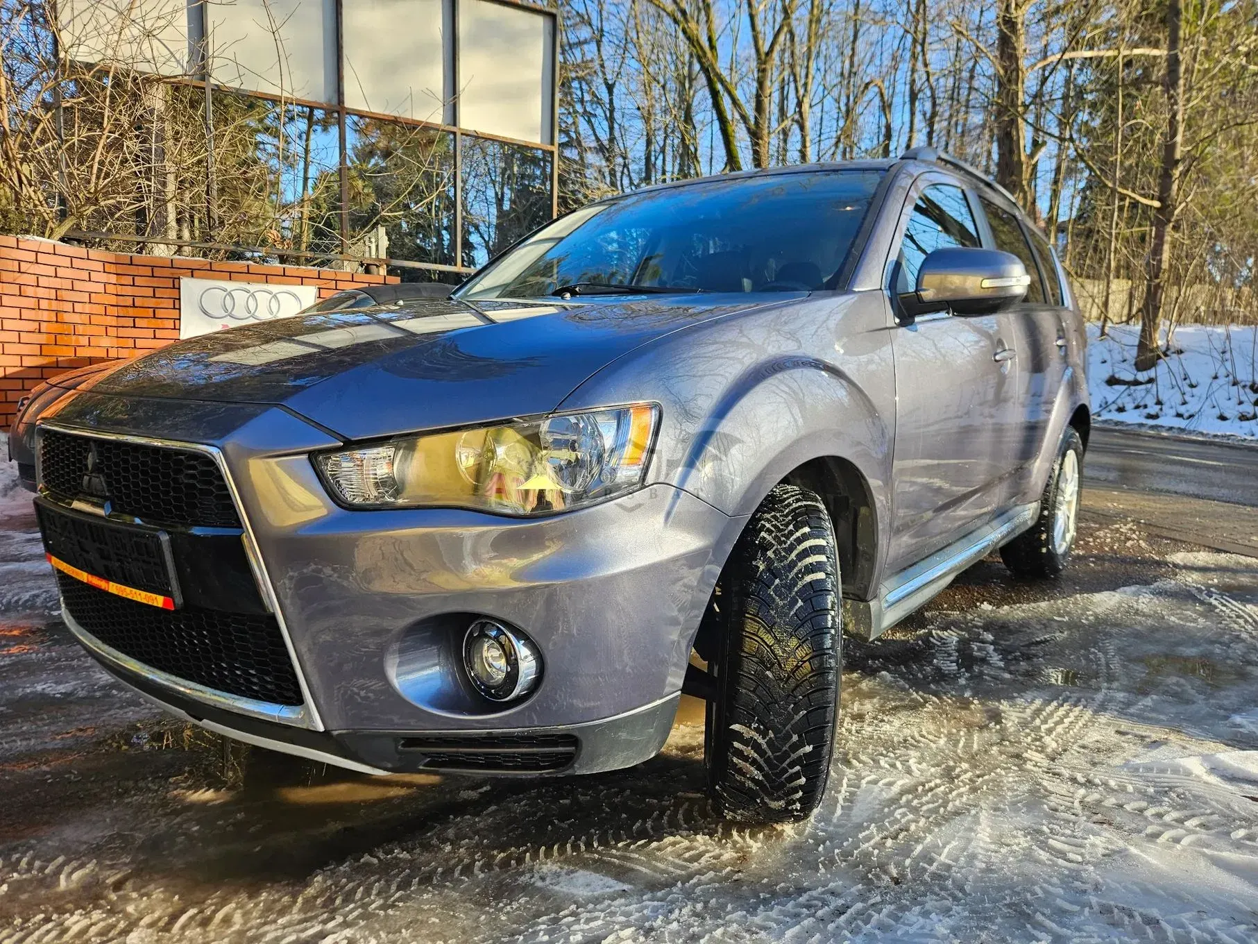 Mitsubishi Outlander II (2006-2013) 2.0 2WD Invite 2011
