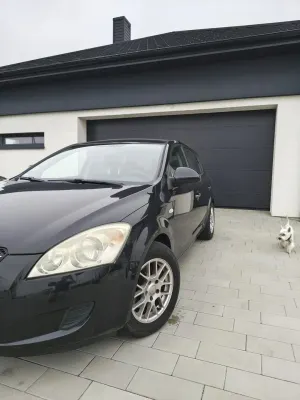 Kia Ceed I (2006-2012) 1.4 Comfort 2007