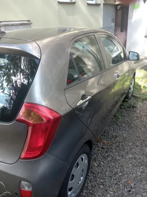 Kia Picanto (Morning) II (2011-) 1.0 L 2013