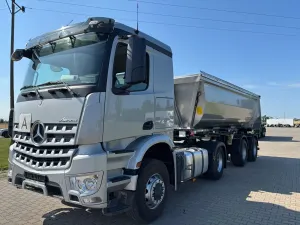 Mercedes-Benz Arocs 2015