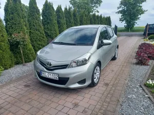 Toyota Yaris III (2011-2019) 1.4 D-4D Luna EU5 2011