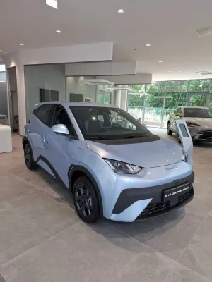 BYD Dolphin 43.2kWh Boost 2025