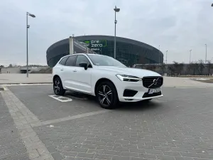 Volvo XC60 II (2017-) B4 B R-Design 2021