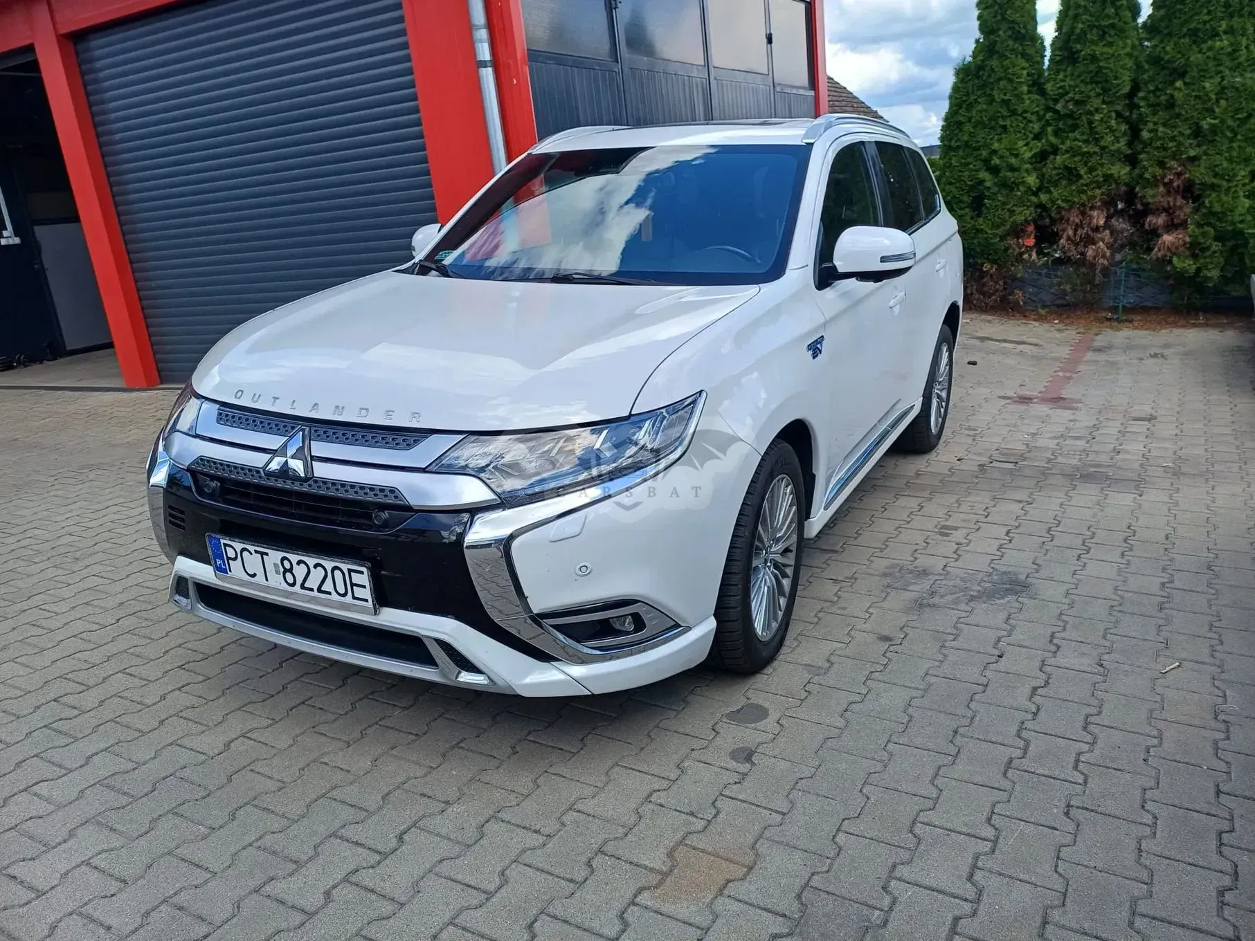 Mitsubishi Outlander III (2012-2022) 2.4 4WD Diamant+ 2020