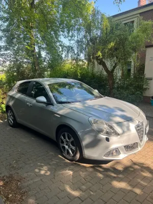 Alfa Romeo Giulietta 1.4 TB MultiAir Progression 2010