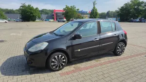 Renault Clio III (2005-2012) 1.2 16V 75 TomTom Edition 2010