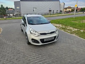 Kia Rio III (2011-) 2013