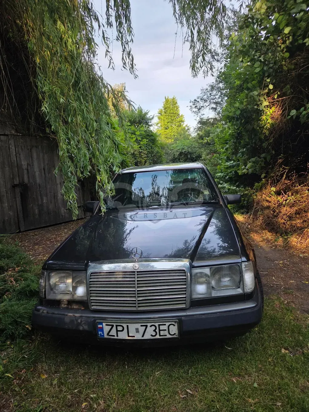 Mercedes-Benz E 1990