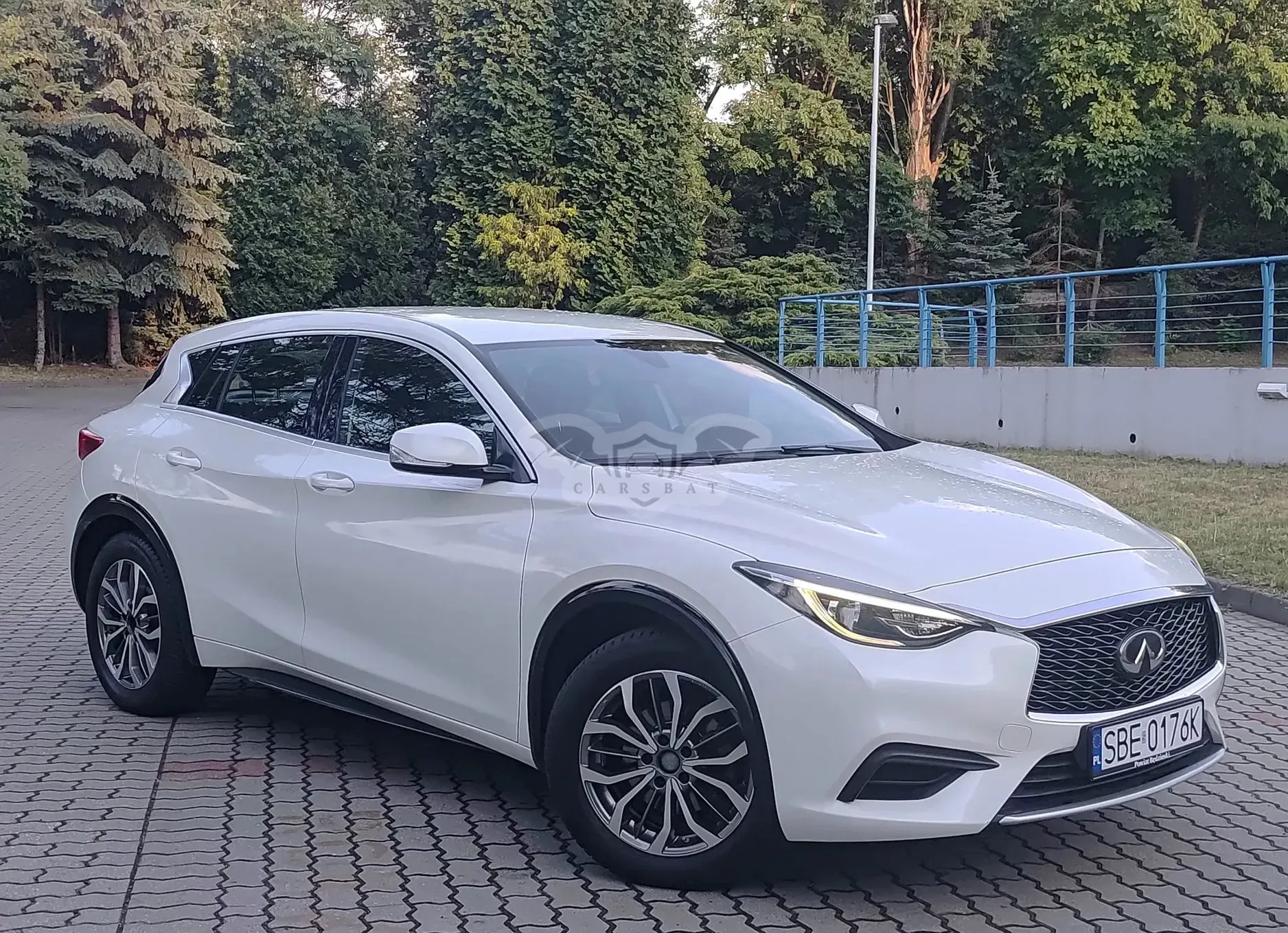 Infiniti Q30 1.6t Pure 2018