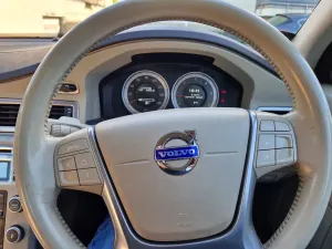 Volvo S80 II (2006-) D3 Summum 2011