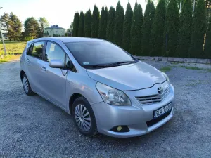 Toyota Verso 2.0 D-4D Premium 2011