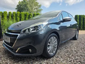 Peugeot 208 I (2012-2019) 1.2 PureTech Allure 2017