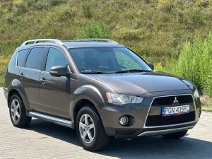 Mitsubishi Outlander II (2006-2013) 2.0 DID Intense + SE 2010