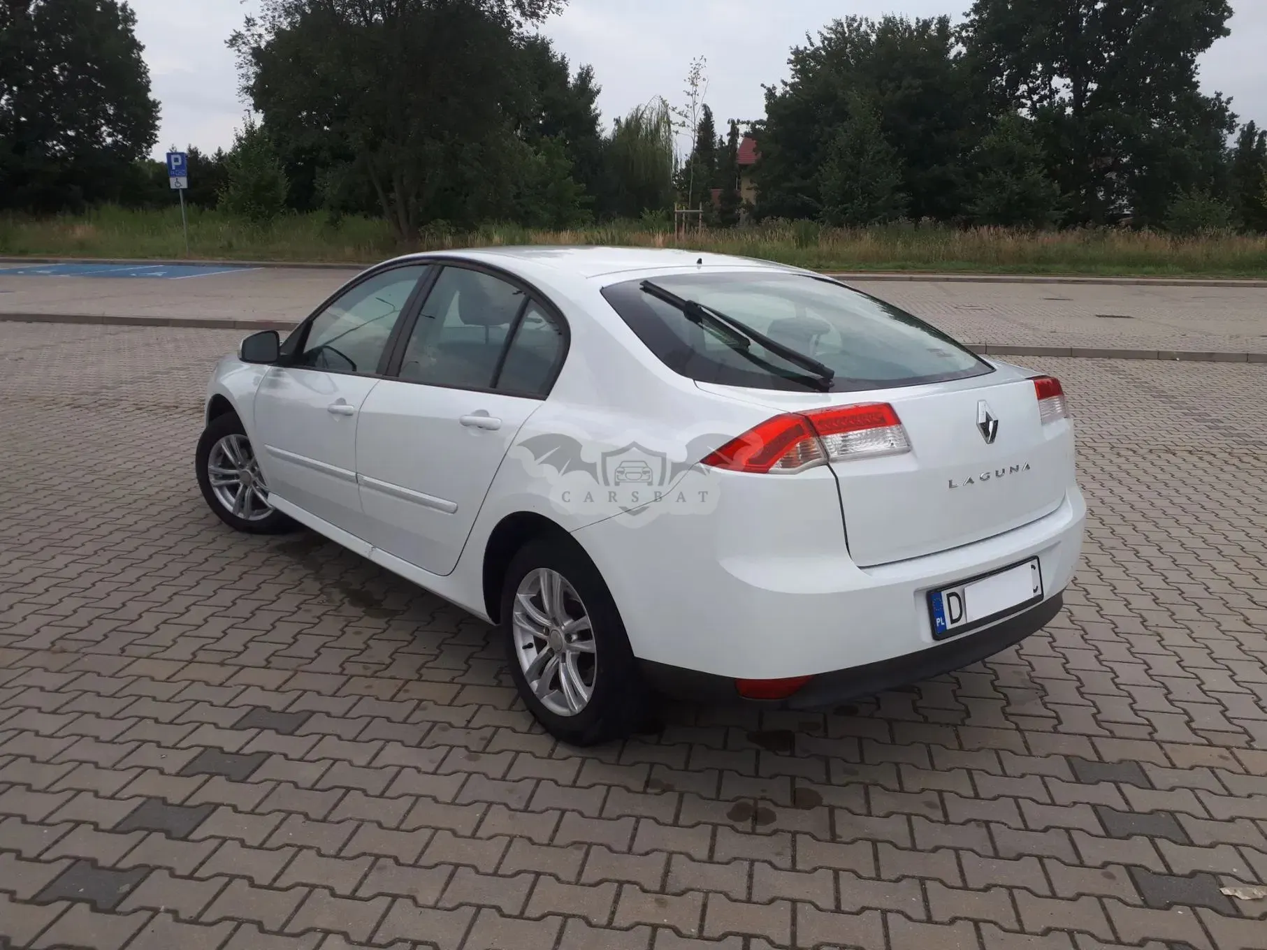 Renault Laguna III (2007-) 1.6 16V 110 Expression 2010
