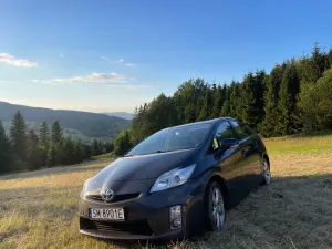 Toyota Prius III (2009-2015) 1.5 VVT-i Sol 2011