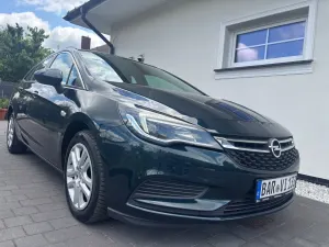 Opel Astra K (2015-2021) 1.6 D Start/Stop Edition 2017