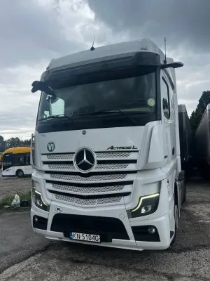 Mercedes-Benz Actros 2022