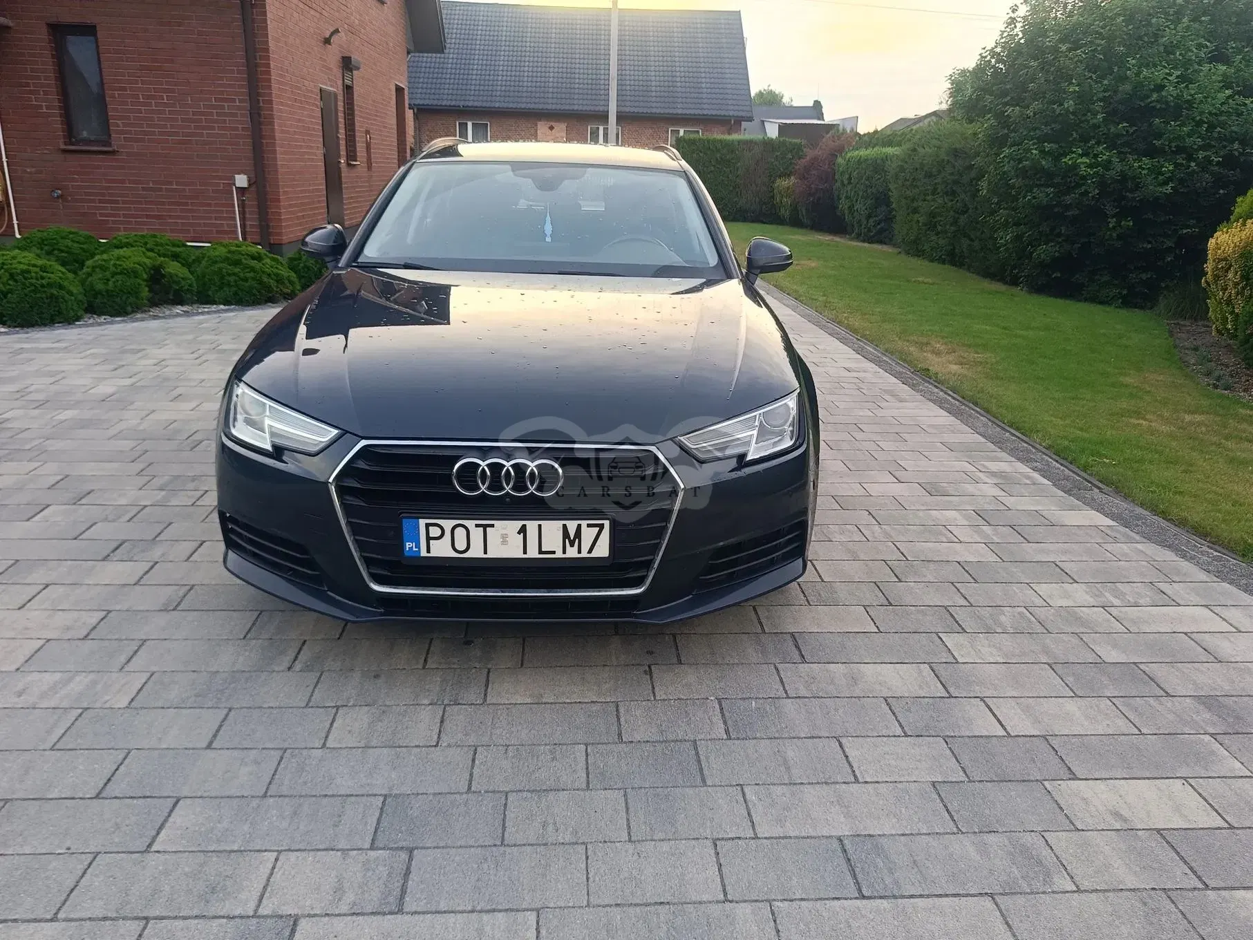 Audi A4 B9 (2015-) 2.0 TDI S tronic 2016