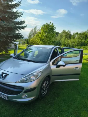 Peugeot 207 1.4 16V Presence 2008