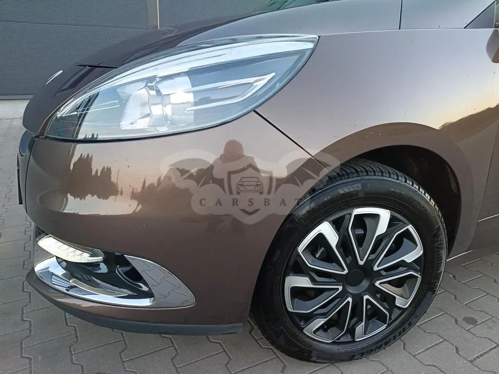 Renault Scenic III (2009-2016) 1.6 16V 110 TomTom Edition 2012