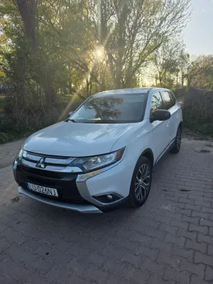Mitsubishi Outlander III (2012-2022) 2.4 Instyle CVT 2016